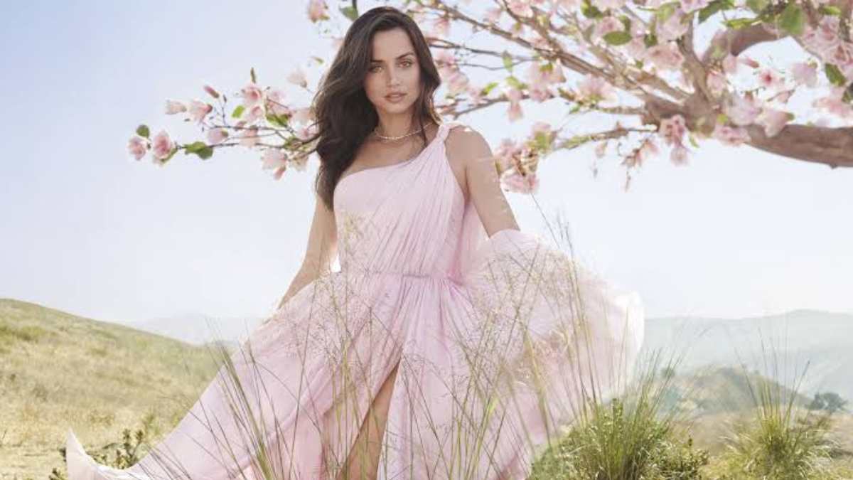 Ana De Armas for Estée Lauder