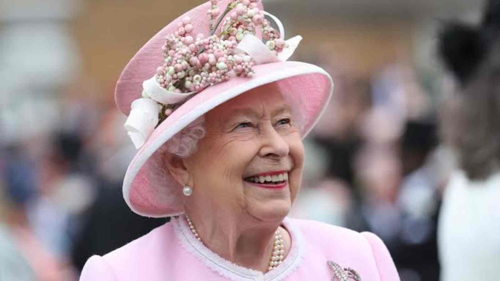 Queen Elizabeth II cannot be put behind the bars