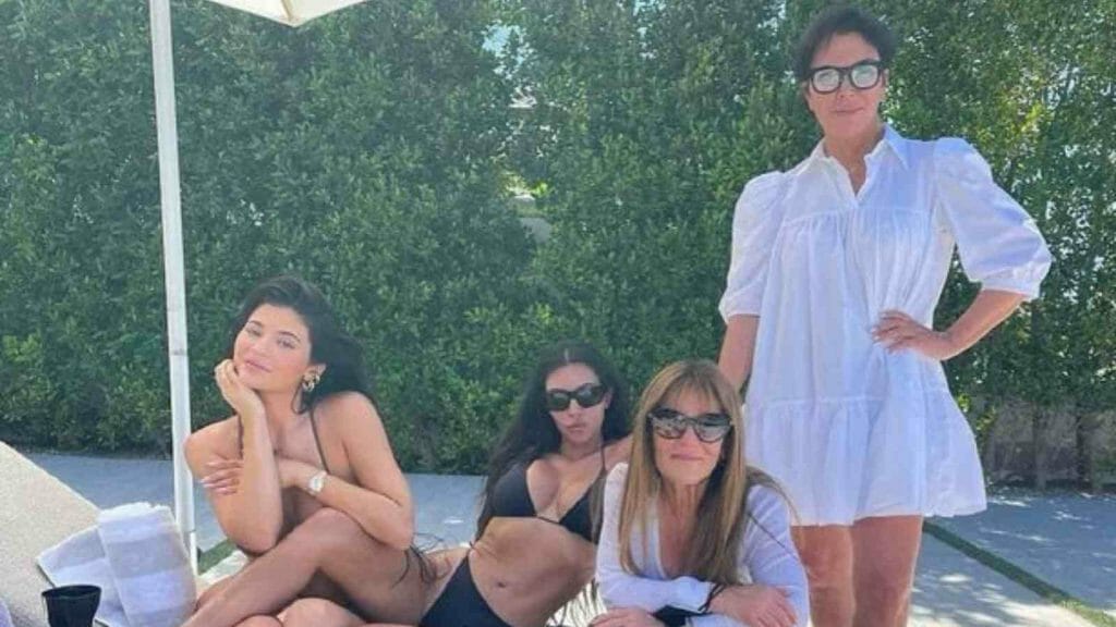 The Kar-Jenner family vacationing poolside