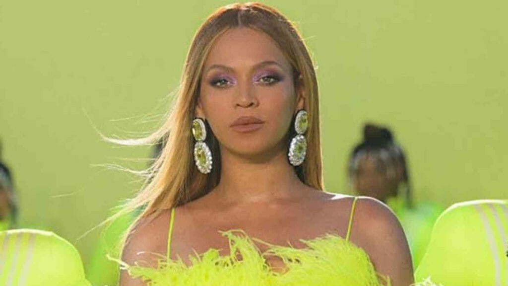 Beyonce sixth album is on its way