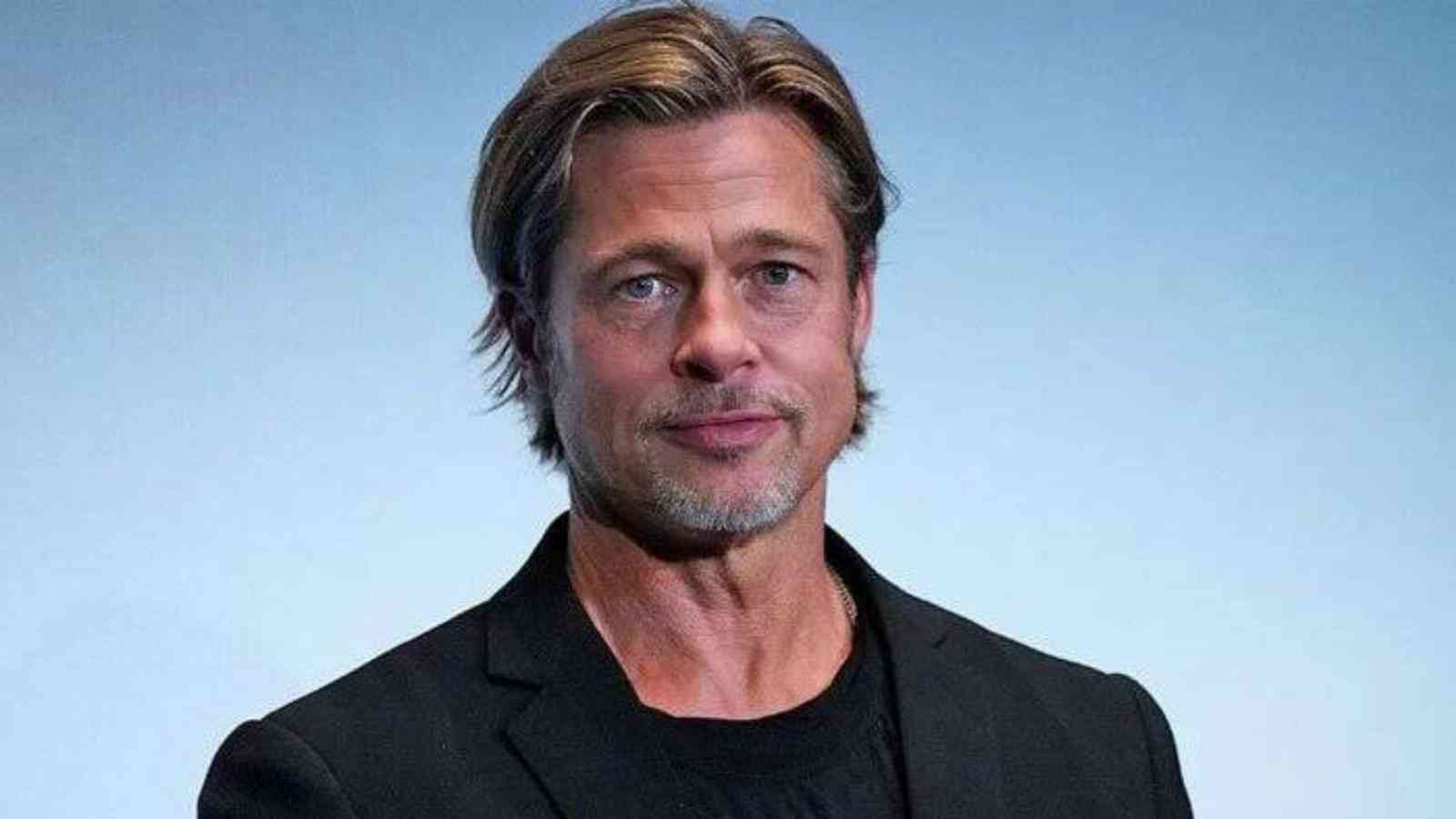 Brad Pitt Shows Up Wearing A Skirt At 'Bullet Train' Premiere, Flaunts Rare  Body Tattoos - First Curiosity