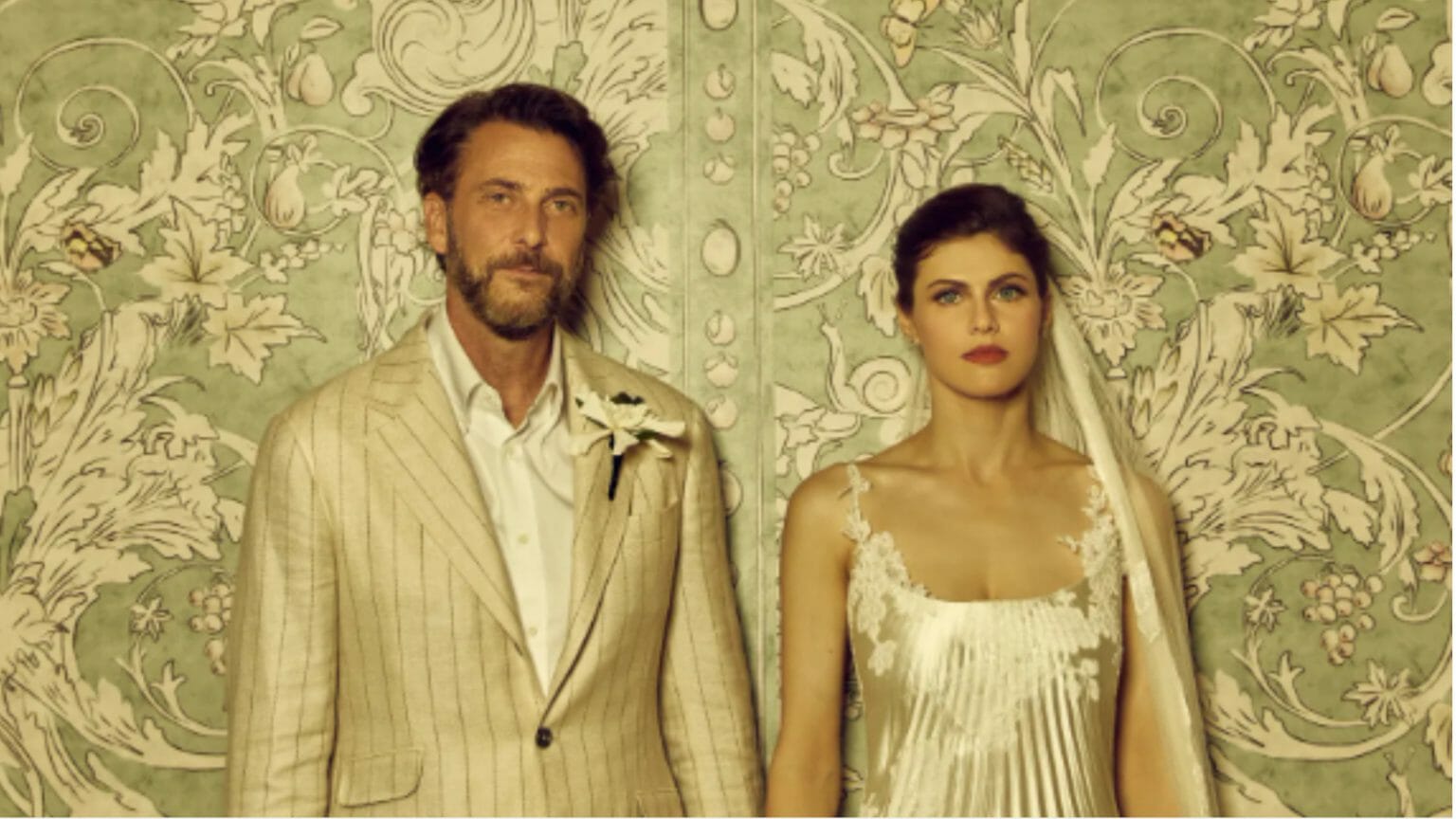 Alexandra Daddario And Producer Andrew Form Get Married In New Orleans