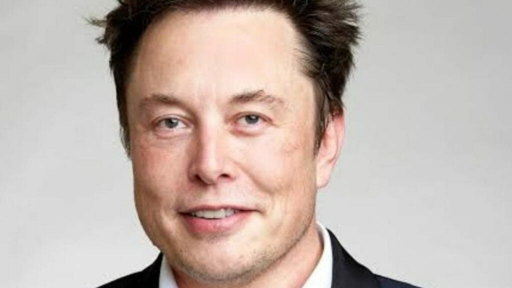 Fans have a mixed reaction to Musk's tweet