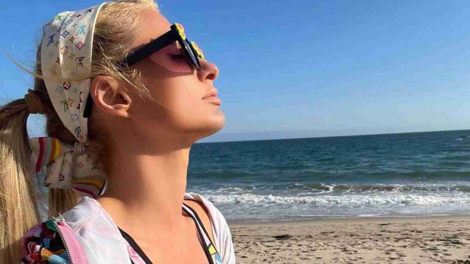 Paris Hilton's New Instagram Beach Post