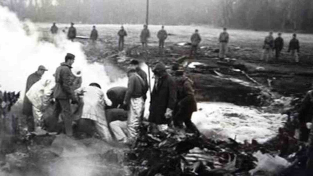 1961 Goldsboro B-52 Crash: When USA Almost Nuked North Carolina