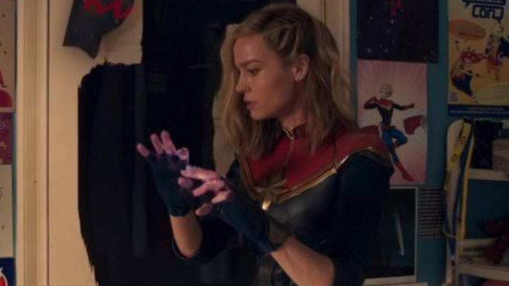 Captain Marvel in Kamala's bedroom 