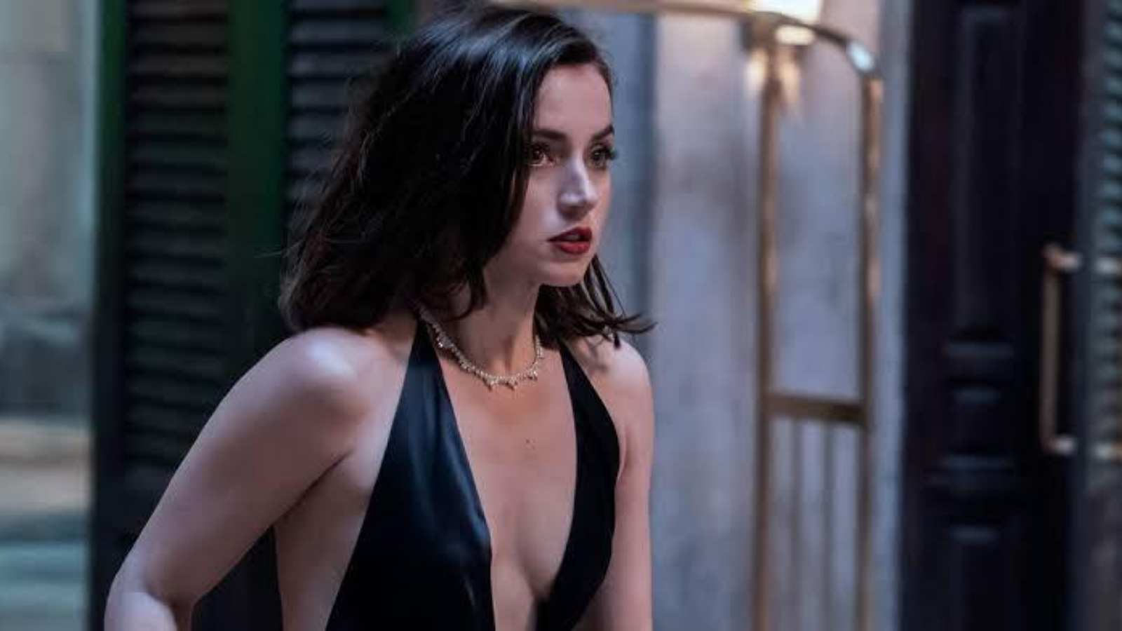 Ana de Armas in 'No Time To Die'