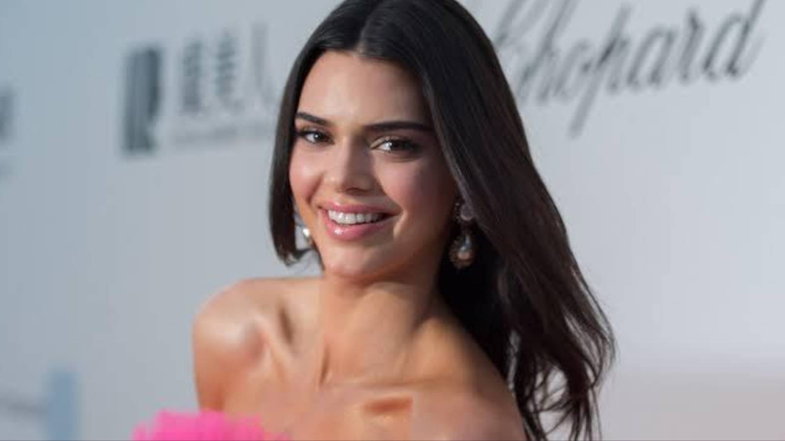 Here's how you can contact Kendall Jenner