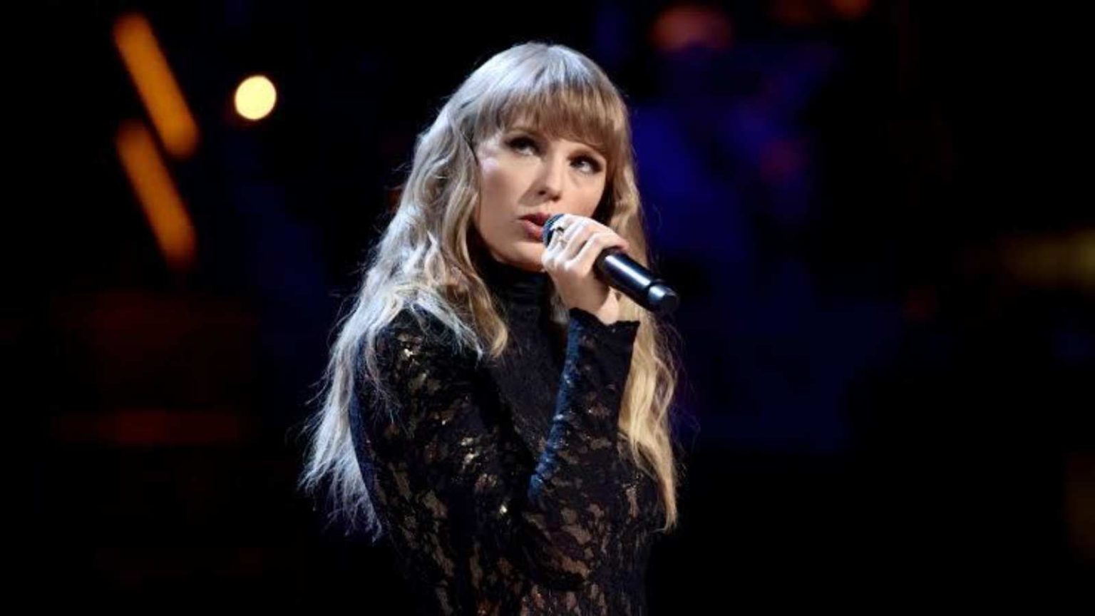 Did Taylor Swift Go To College? Where Did She Graduate From?