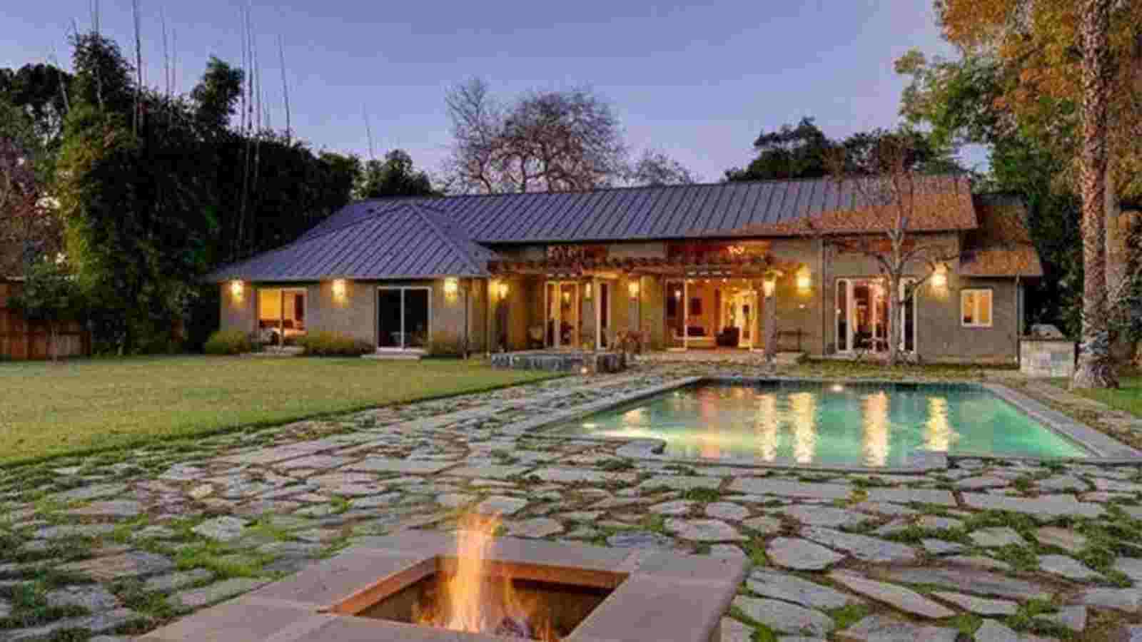 Megan Fox's residence at Toluca Lake in Los Angeles