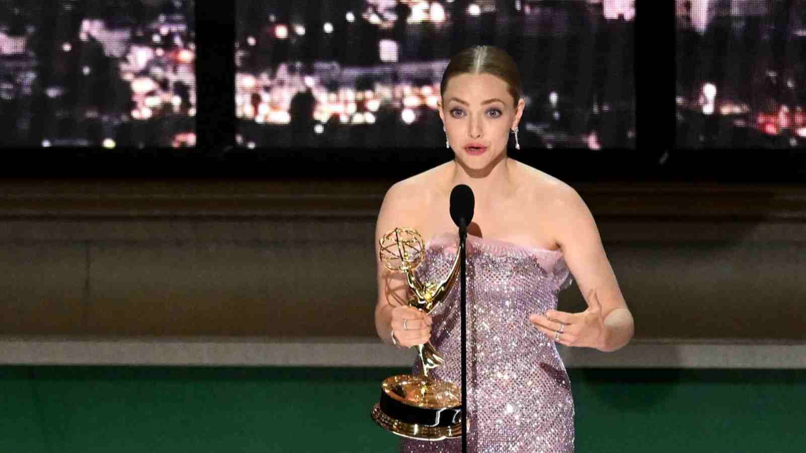 Amanda Seyfried Net Worth: How Much Has The 'Mean Girls' Star Earned?