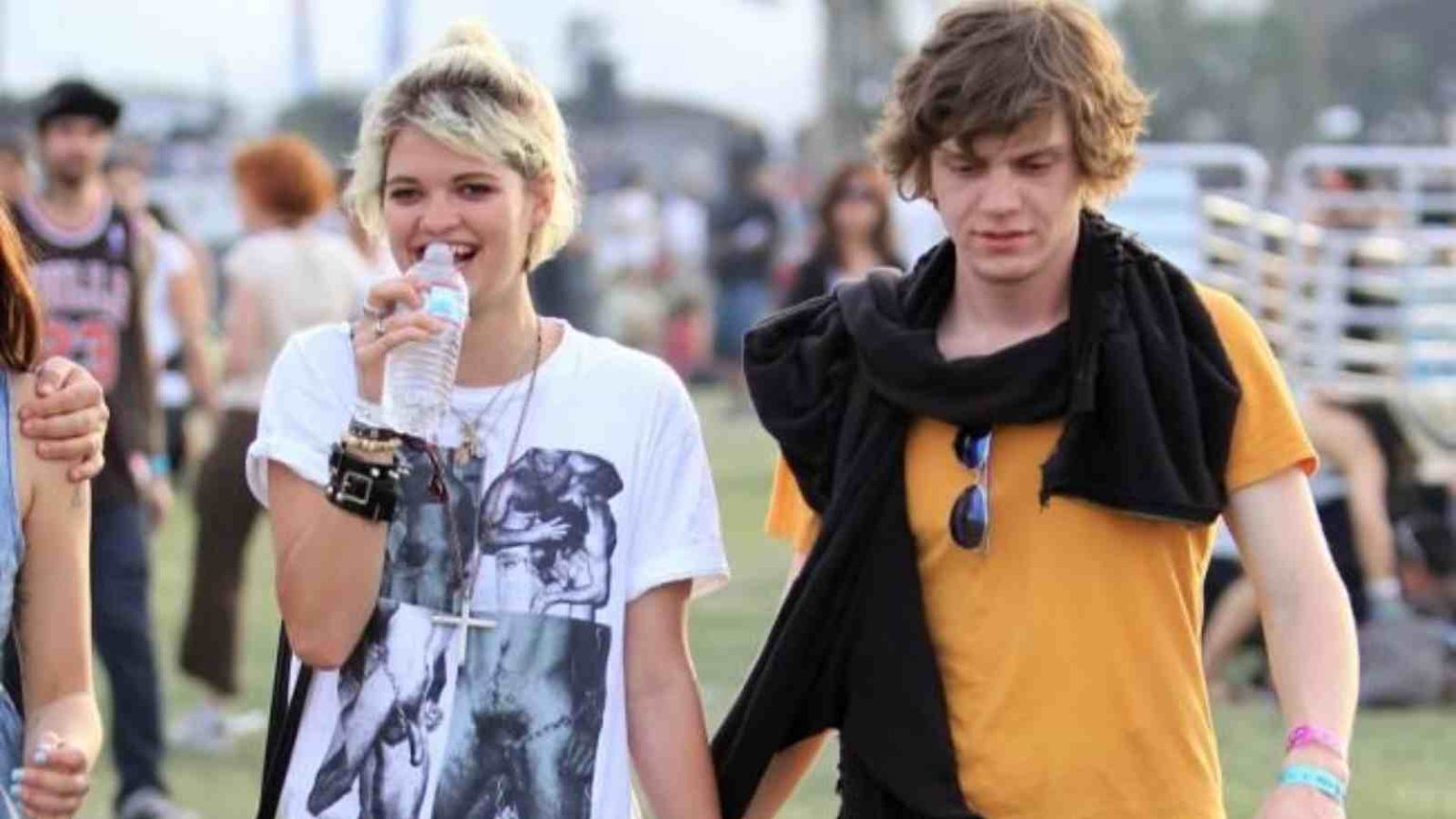 Evan Peters Dating History: Who Has The 'American Horror Story' Actor ...