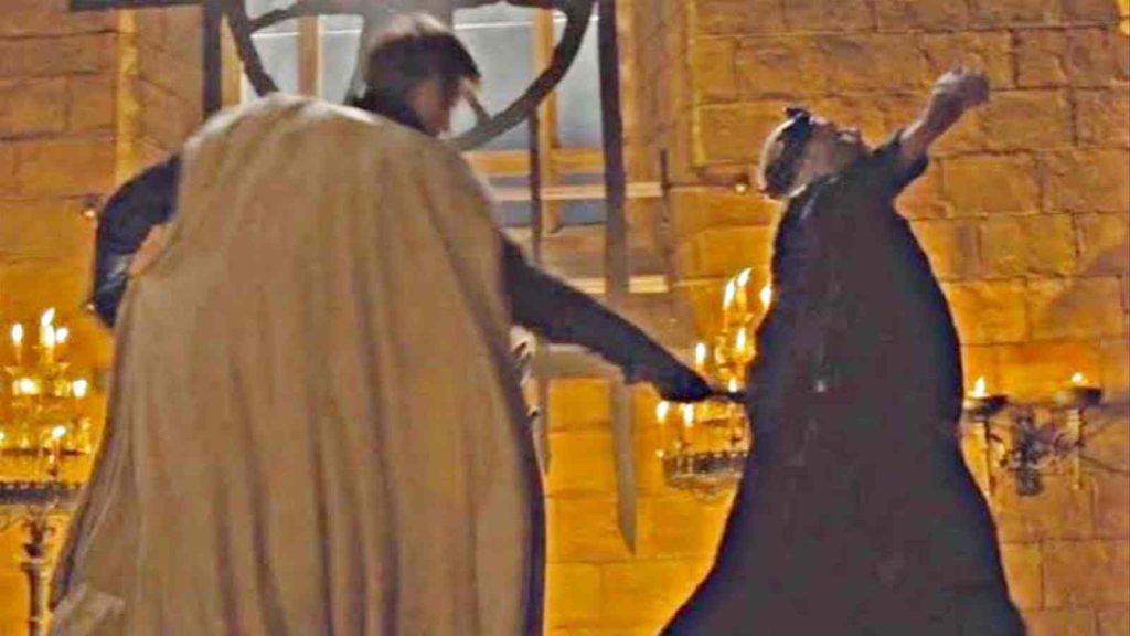 Jamie Lannister stabbing the Mad King