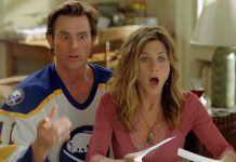 Jim Carrey and Jennifer Aniston in a 'Bruce Almighty' still