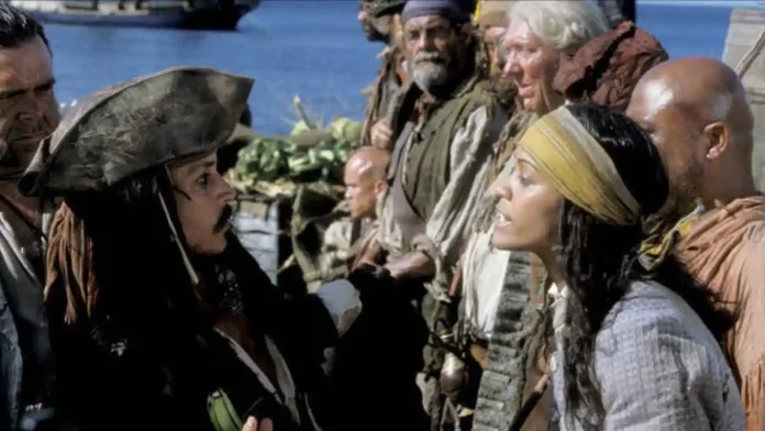 Why did Zoe Saldaña did not return as Anamaria in 'Pirates of the Caribbean: Curse of the Black Pearl'?