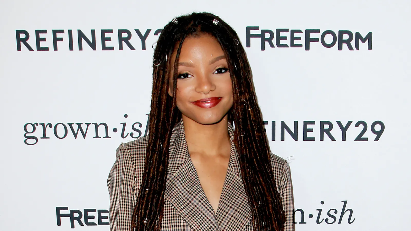 Halle Bailey Net Worth 2023 How Rich Is 'The Little Mermaid' Actress