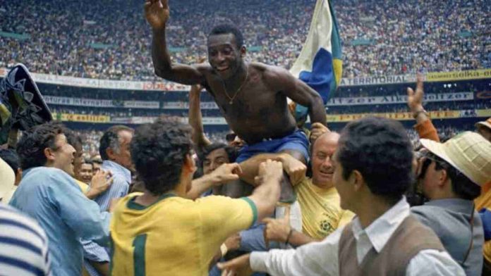 How much Puma paid Pelé during the 1970 FIFA World Cup?