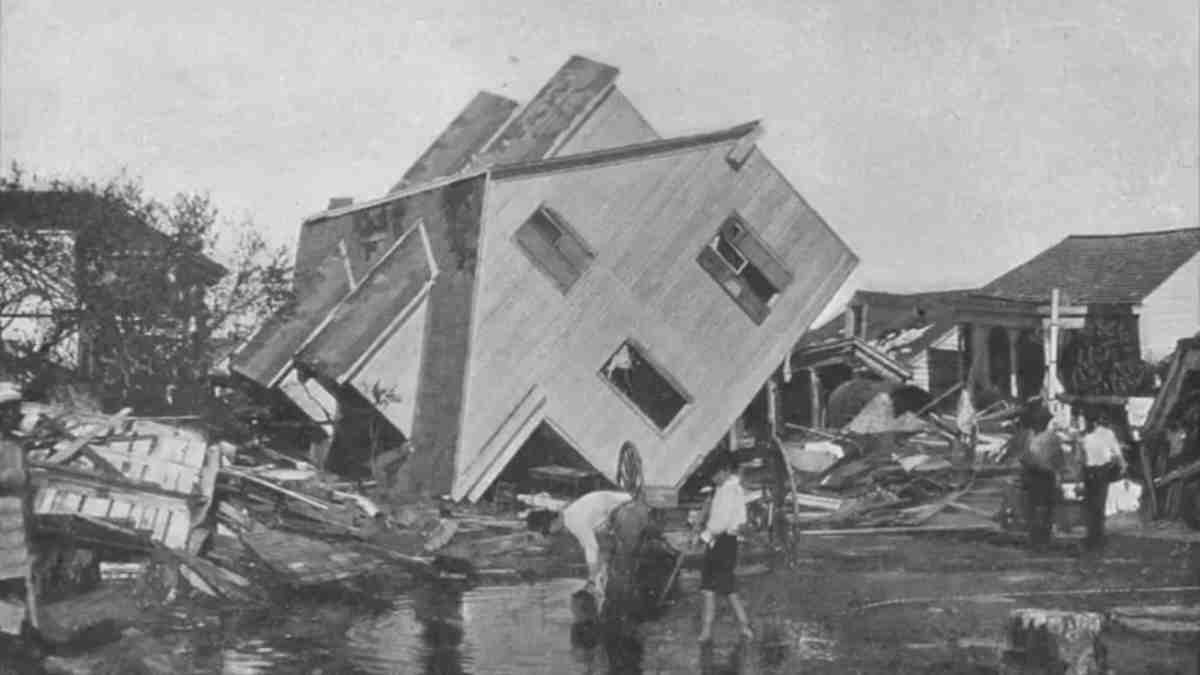 what's the worst hurricane ever in the world
