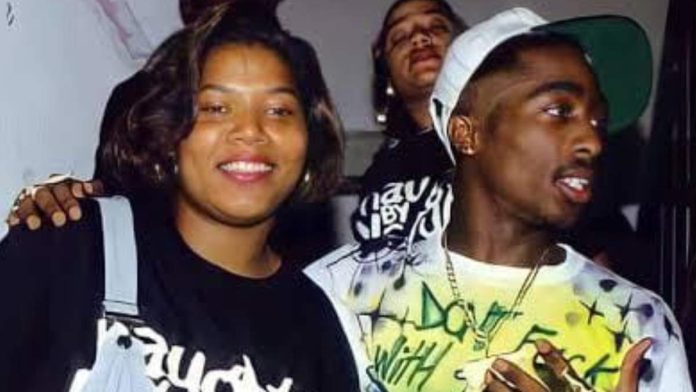 Queen Latifah took Tupac Shakur in a gay club in San Francisco