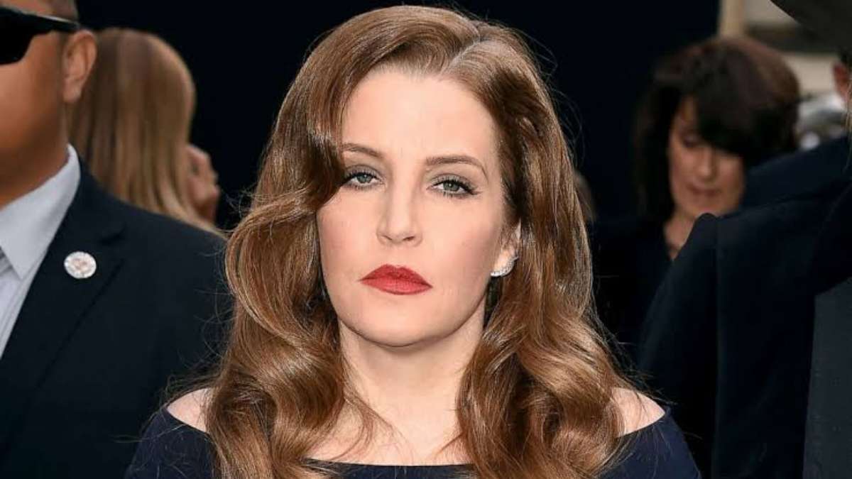 Lisa Marie Presley Net Worth: How Rich Is Elvis Presley's Daughter?