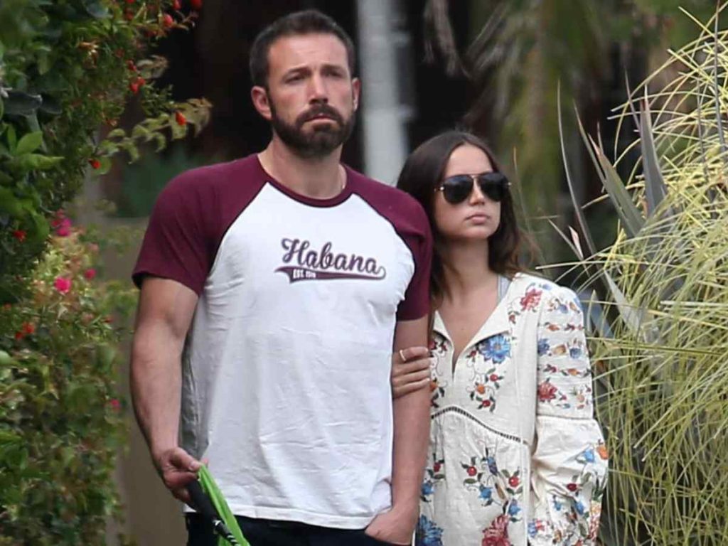 Ana De Armas with Ben Affleck 