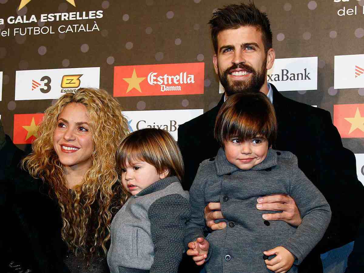 Shakira with family
