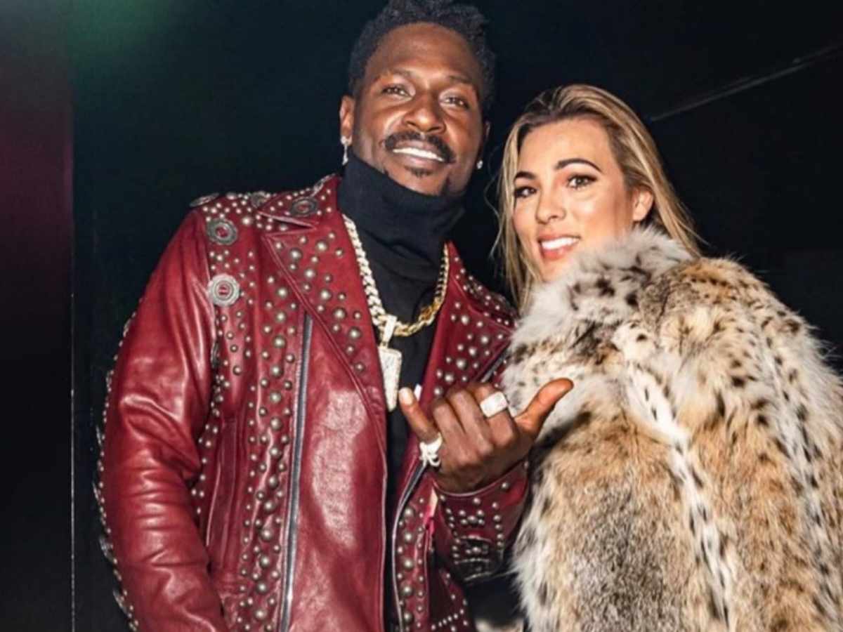 Antonio Brown Banned By Snapchat For Posting Sexually Explicit Photos Of  His Childrens Mother Chelsie Kyriss