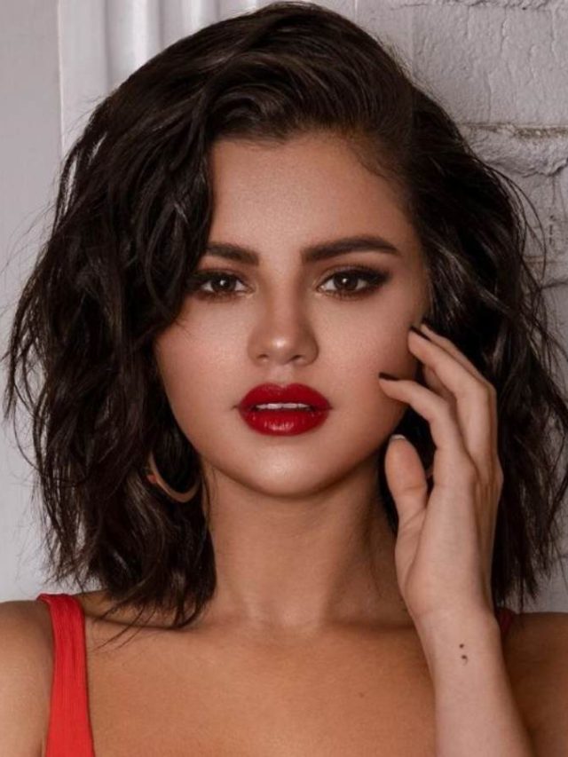 Selena Gomez Reveals Why Her Hands Shake On TikTok First Curiosity
