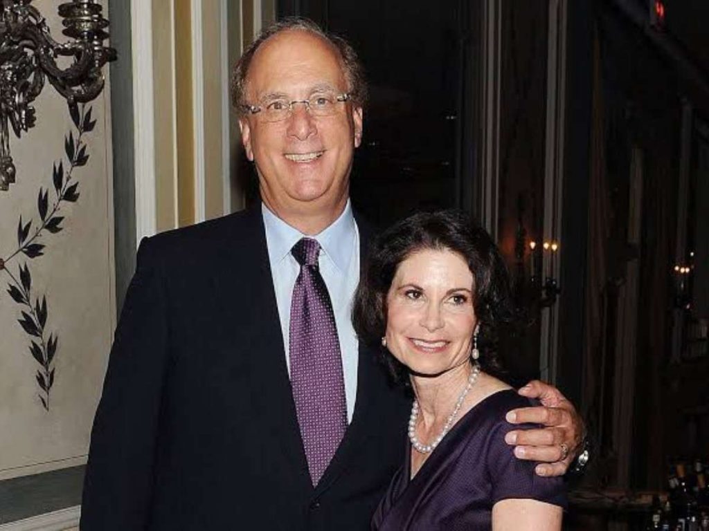 Larry Fink की कुल संपत्ति कितनी है