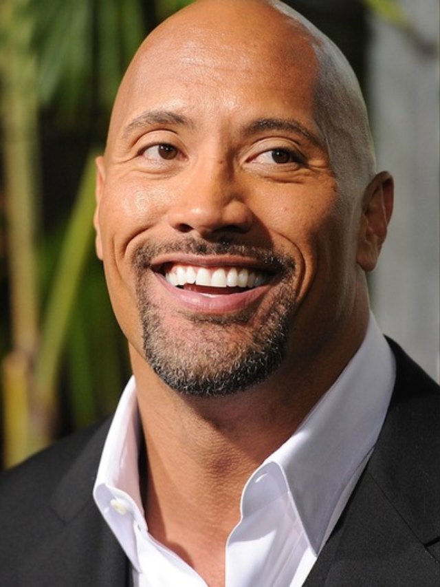 Dwayne Johnson Returns To 7-Eleven Where He Used To Steal As A Kid ...