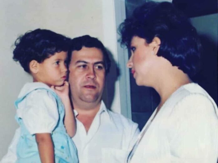 Pablo Escobar with his wife and daughter Manuela Escobar