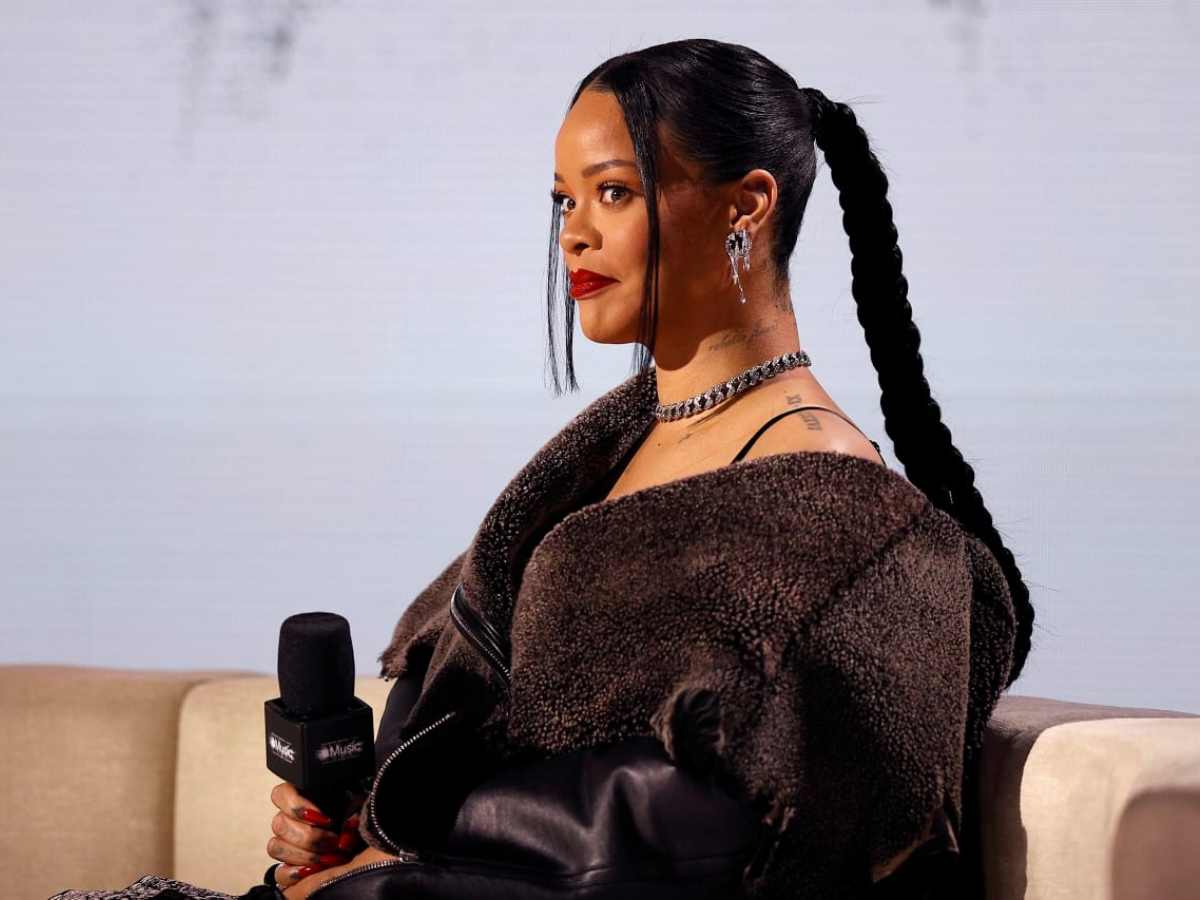 Rihanna has become the richest female musician with a net worth of $1.4 billion