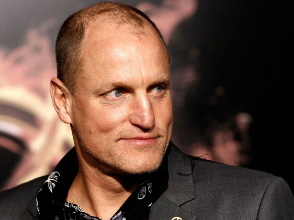 Woody Harrelson Makes Fun Of COVID19 Vaccine In 'Saturday Night Live