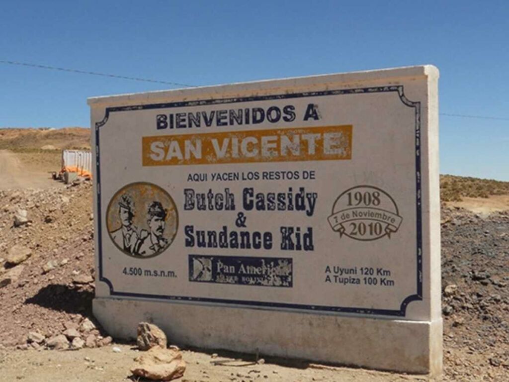 Some people believe that Butch Cassidy and The Sundance Kid 's grave is in Nevada