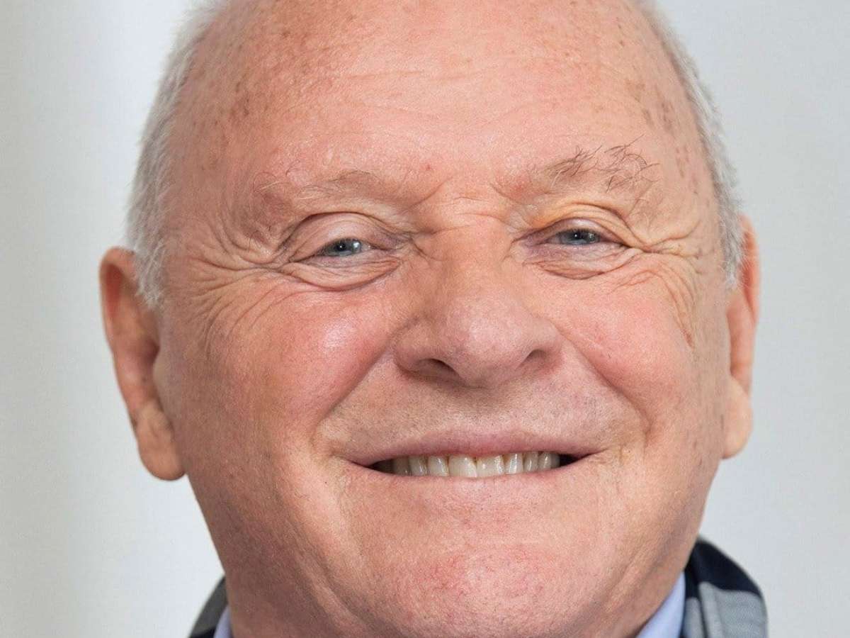 Who Is The Oldest Actor To Win An Academy Award?