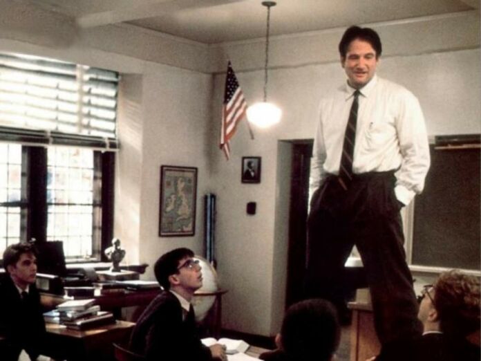 Robin Williams in 'Dead Poets Society'