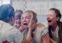 Florence Pugh in 'Midsommar'
