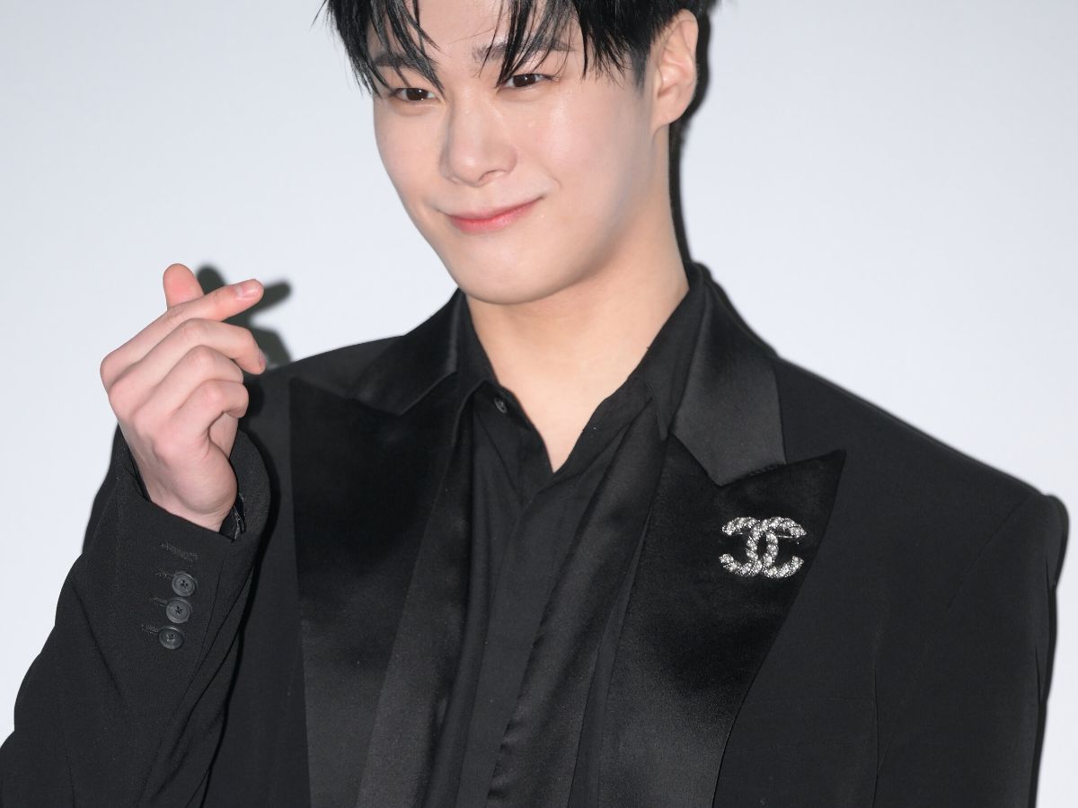 Moonbin