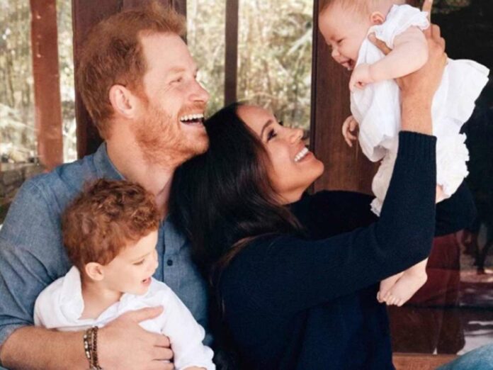 Prince Harry and Meghan Markle with their children Prince Archie and Princess Lilibet