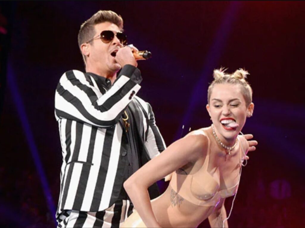 Miley Cyrus twerking