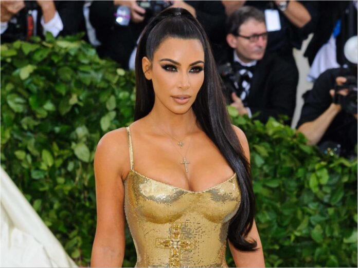 Kim Kardashian calls a s** hotline number on 'The Kardashians'