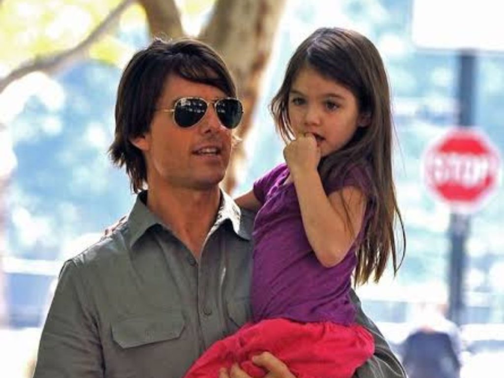 Tom Cruise with Suri