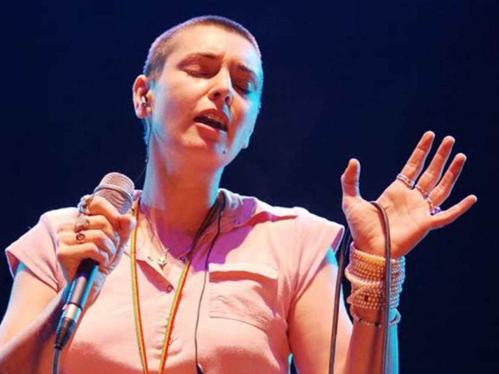 Sinéad O'Connor struggled with mental health issues 