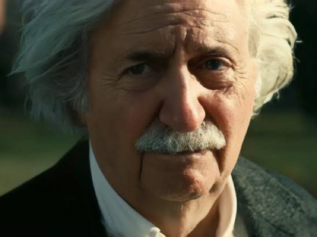 Toni Conti as Einstein