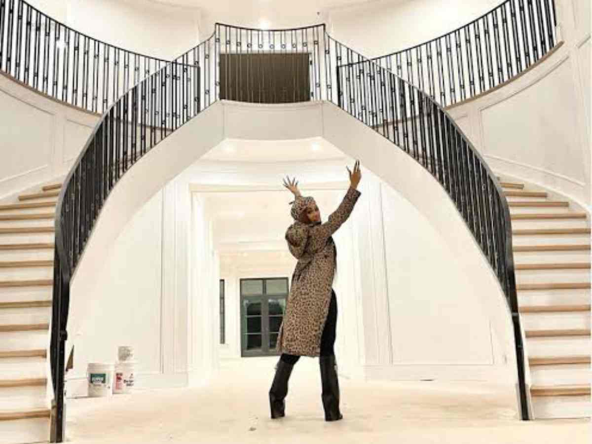 Cardi B at her New Jersey house