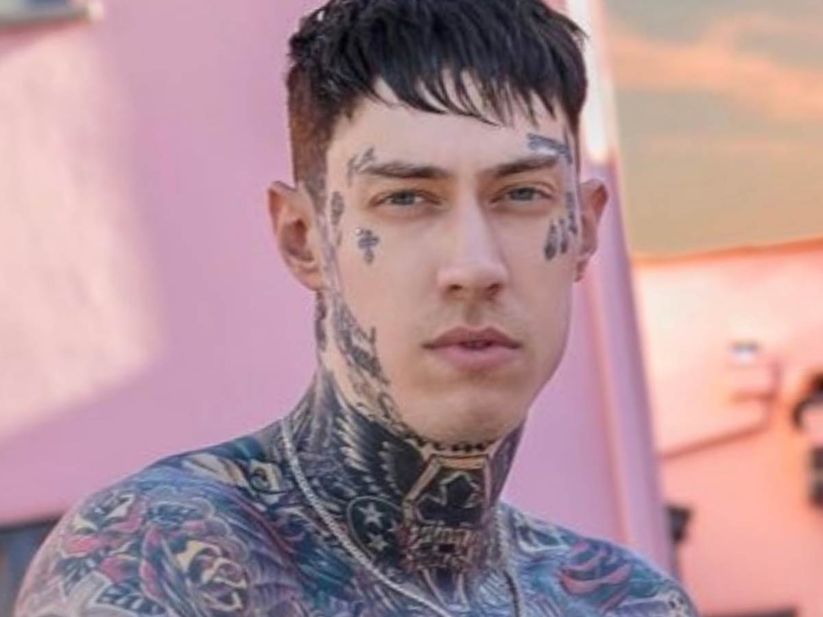 Who Is Miley Cyrus’ Brother, Trace Cyrus? What’s His Feud With The Family?