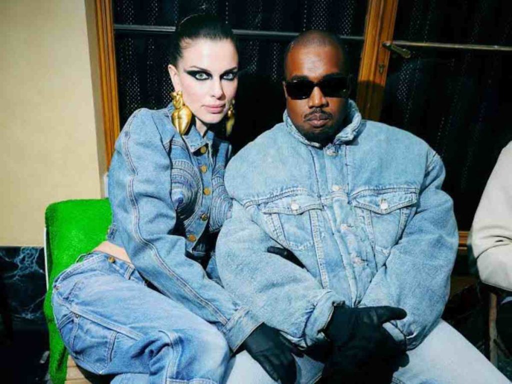 Kanye West and Julia Fox 