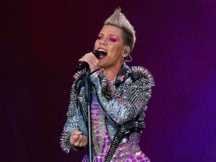 Pink kicks out a fan for staging anti-circumcision protest