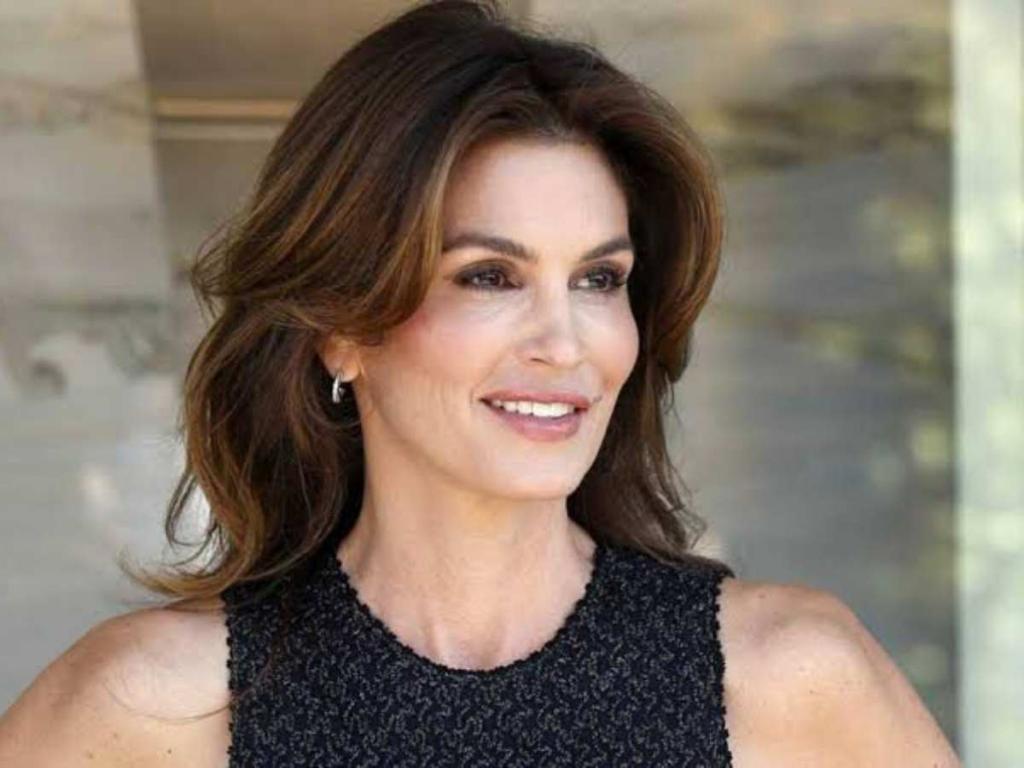 Cindy Crawford didn't want to judged by looks 
