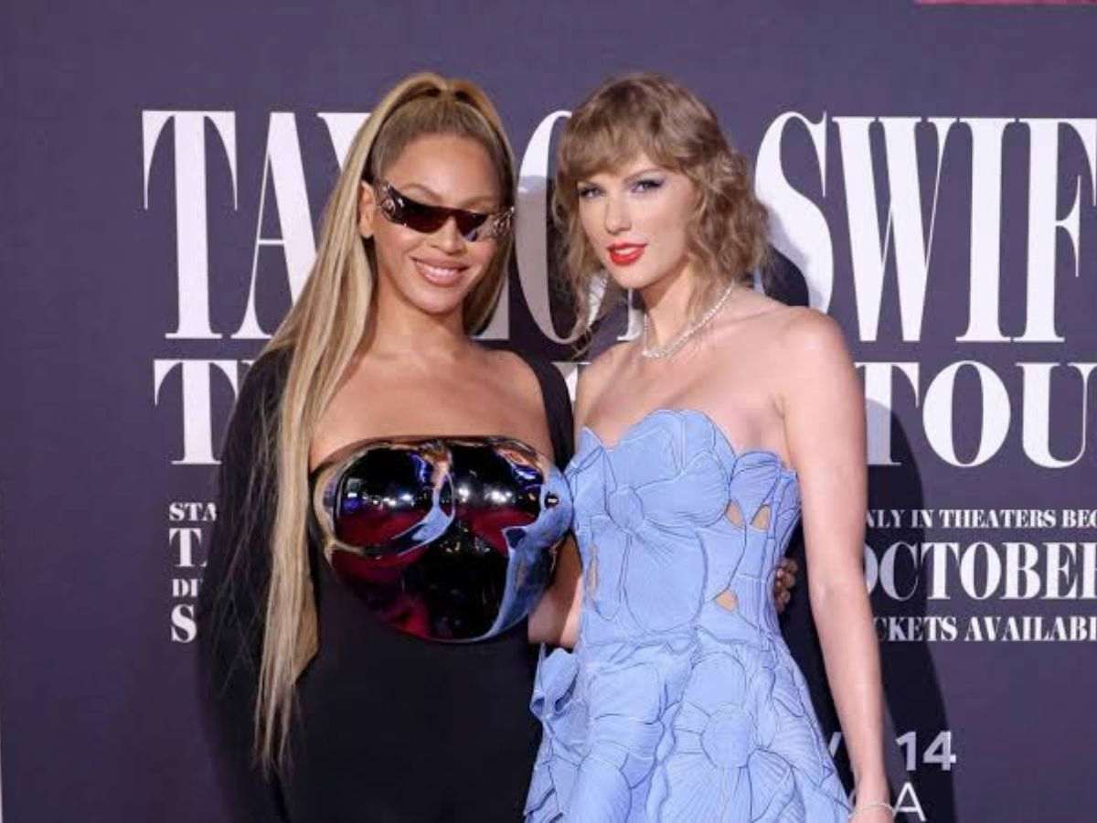 Taylor Swift and Beyoncé on the red carpet of the 'Eras Tour' concert film